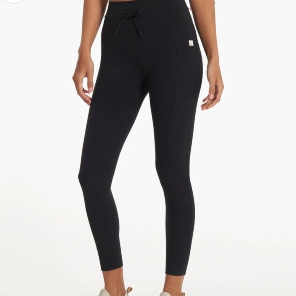 Vuori Midnight Black Leggings